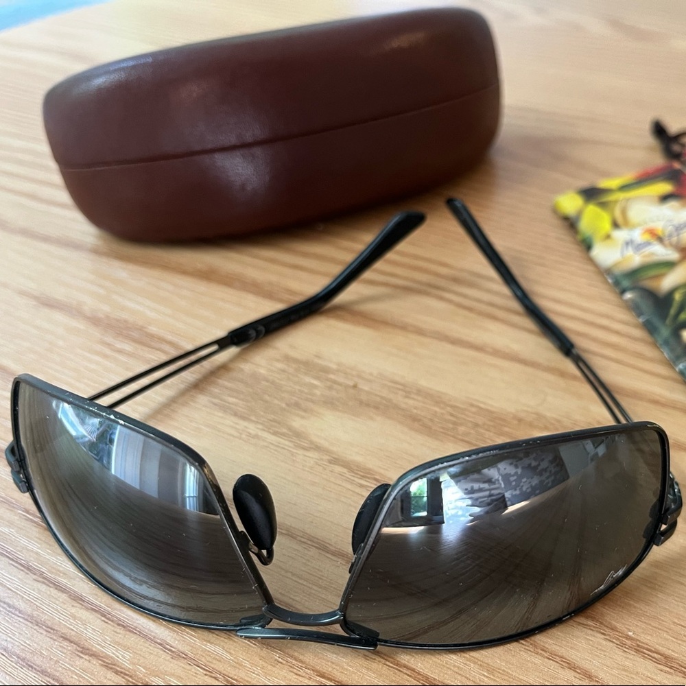 Maui Jim MANU MJ-276-40 Polarized Sunglasses made in Japan
